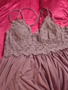 Lace Bodice Spaghetti Strap Top in Dusty Pink